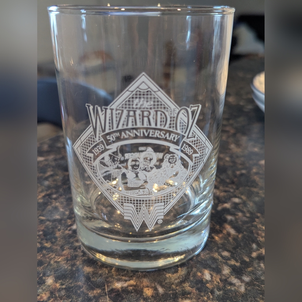 Wizard of Oz 50th Anniversary Glass - Clear - Picture 1 of 1
